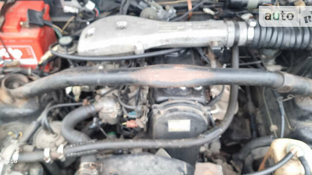 Черный Сузуки Витара, объемом двигателя 1.59 л и пробегом 303 тыс. км за 4950 $, фото 5 на Automoto.ua