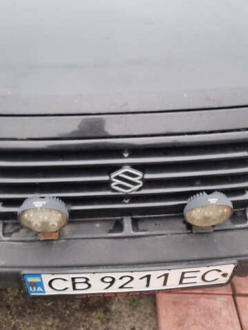 Черный Сузуки Витара, объемом двигателя 1.59 л и пробегом 303 тыс. км за 4950 $, фото 10 на Automoto.ua