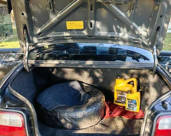 Черный Сузуки Витара, объемом двигателя 1.6 л и пробегом 185 тыс. км за 5500 $, фото 14 на Automoto.ua