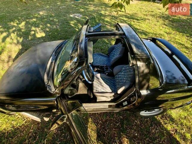 Черный Сузуки Витара, объемом двигателя 1.6 л и пробегом 185 тыс. км за 5500 $, фото 3 на Automoto.ua