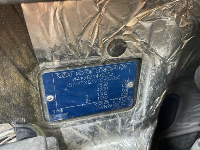 Черный Сузуки Витара, объемом двигателя 2 л и пробегом 231 тыс. км за 5500 $, фото 16 на Automoto.ua