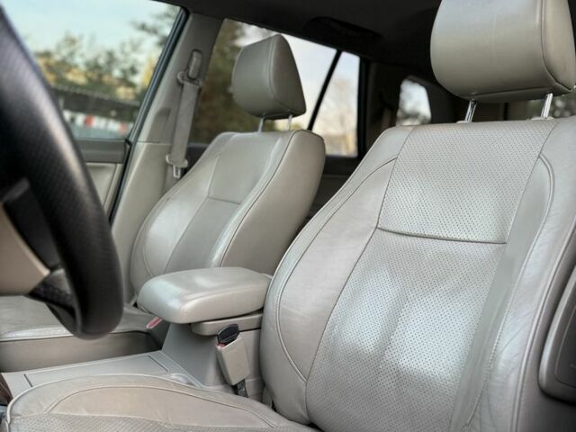 Черный Сузуки Витара, объемом двигателя 2.7 л и пробегом 225 тыс. км за 6500 $, фото 14 на Automoto.ua