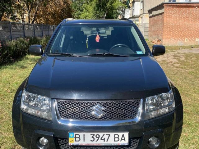 Черный Сузуки Витара, объемом двигателя 2 л и пробегом 131 тыс. км за 8500 $, фото 1 на Automoto.ua