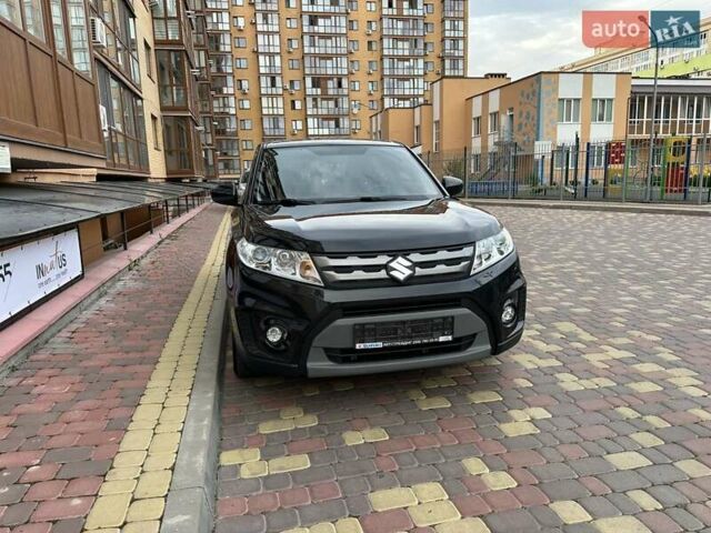Сузуки Витара 2017 в Киеве на Automoto.ua Черный Сузуки Витара, объемом двигателя 1.6 л и пробегом 95 тыс. км за 16199 $, фото 3 на Automoto.ua