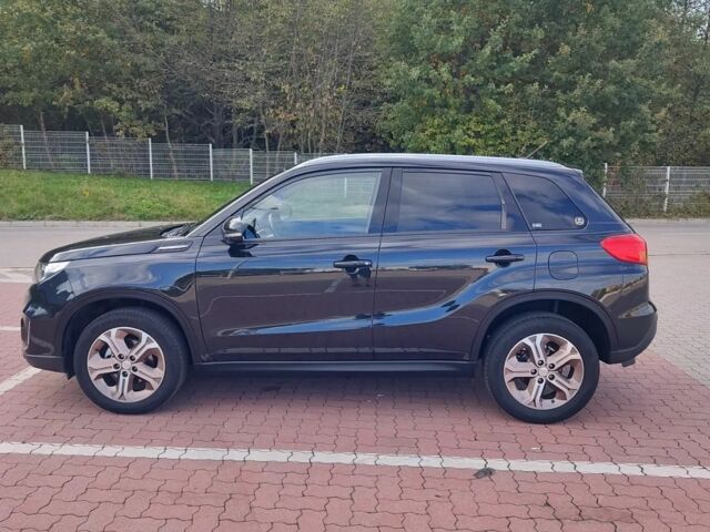 Черный Сузуки Витара, объемом двигателя 1.6 л и пробегом 108 тыс. км за 8400 $, фото 4 на Automoto.ua