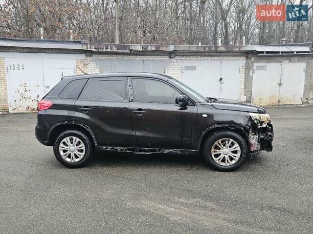 Черный Сузуки Витара, объемом двигателя 1.59 л и пробегом 158 тыс. км за 5700 $, фото 1 на Automoto.ua