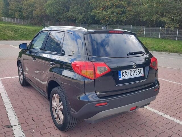 Черный Сузуки Витара, объемом двигателя 1.6 л и пробегом 108 тыс. км за 8400 $, фото 9 на Automoto.ua