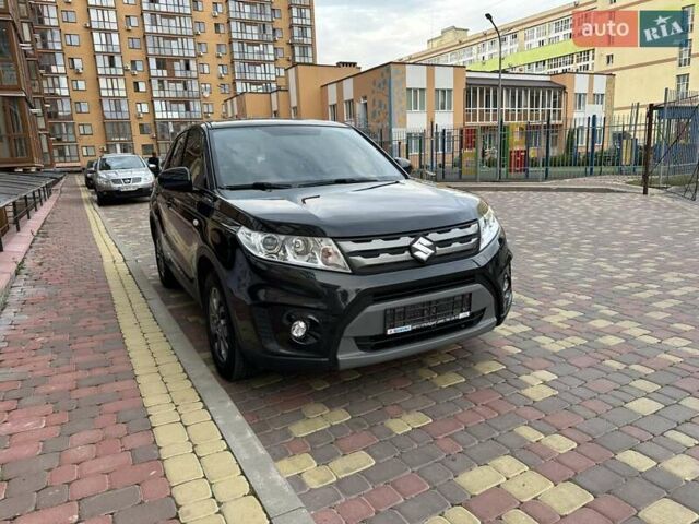 Сузуки Витара 2017 в Киеве на Automoto.ua Черный Сузуки Витара, объемом двигателя 1.6 л и пробегом 95 тыс. км за 16199 $, фото 1 на Automoto.ua