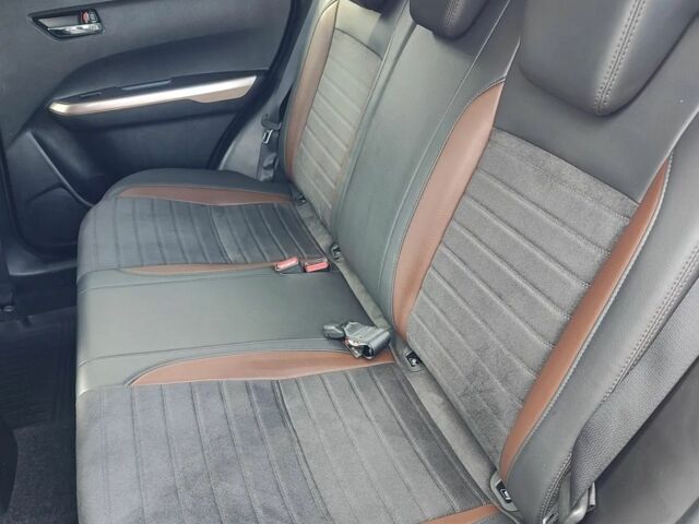 Черный Сузуки Витара, объемом двигателя 1.6 л и пробегом 108 тыс. км за 8400 $, фото 19 на Automoto.ua