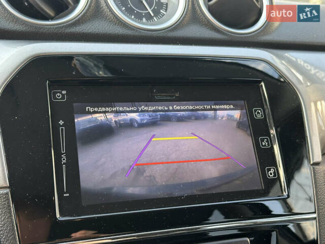 Черный Сузуки Витара, объемом двигателя 1.59 л и пробегом 130 тыс. км за 14900 $, фото 32 на Automoto.ua