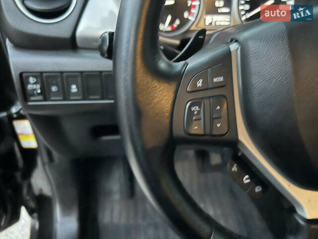 Сузукі Вітара 2018 у Дніпро (Дніпропетровську) на Automoto.ua Чорний Сузукі Вітара, об'ємом двигуна 1.59 л та пробігом 97 тис. км за 15800 $, фото 16 на Automoto.ua