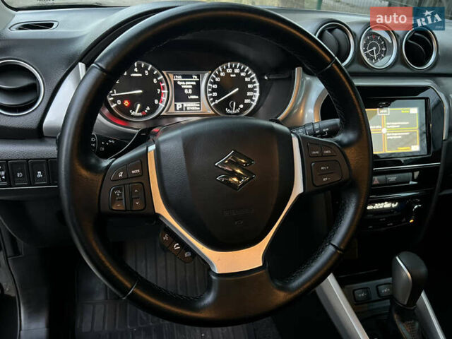 Сузукі Вітара 2018 у Дніпро (Дніпропетровську) на Automoto.ua Чорний Сузукі Вітара, об'ємом двигуна 1.59 л та пробігом 97 тис. км за 15800 $, фото 17 на Automoto.ua