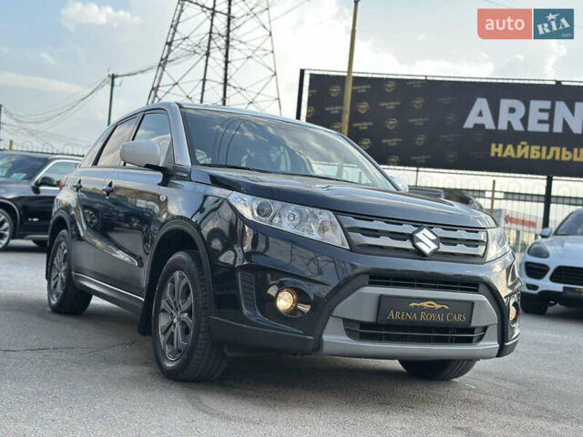 Черный Сузуки Витара, объемом двигателя 1.59 л и пробегом 130 тыс. км за 14900 $, фото 7 на Automoto.ua