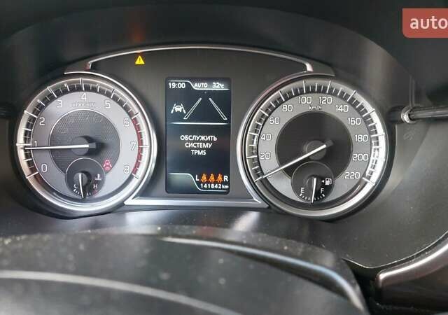 Черный Сузуки Витара, объемом двигателя 1 л и пробегом 144 тыс. км за 14800 $, фото 11 на Automoto.ua