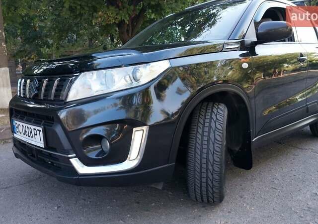 Черный Сузуки Витара, объемом двигателя 1 л и пробегом 144 тыс. км за 14800 $, фото 26 на Automoto.ua