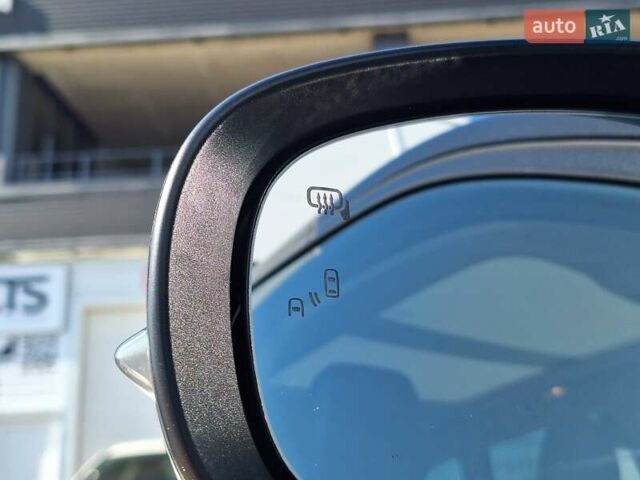 Черный Сузуки Витара, объемом двигателя 1.37 л и пробегом 23 тыс. км за 21200 $, фото 14 на Automoto.ua