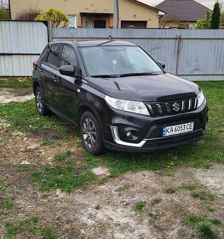 Чорний Сузукі Вітара, об'ємом двигуна 1.59 л та пробігом 121 тис. км за 17000 $, фото 1 на Automoto.ua