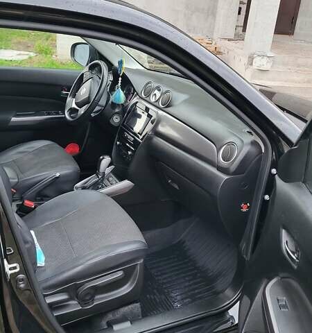 Чорний Сузукі Вітара, об'ємом двигуна 1.59 л та пробігом 121 тис. км за 17000 $, фото 9 на Automoto.ua