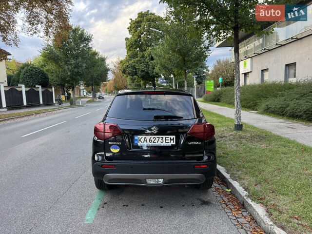 Черный Сузуки Витара, объемом двигателя 1.59 л и пробегом 136 тыс. км за 16091 $, фото 1 на Automoto.ua