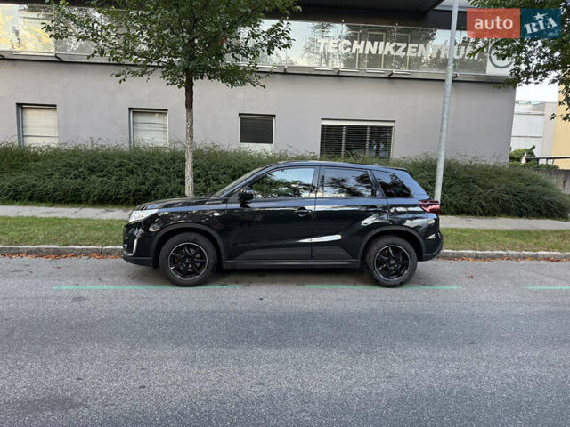 Черный Сузуки Витара, объемом двигателя 1.59 л и пробегом 136 тыс. км за 16091 $, фото 2 на Automoto.ua