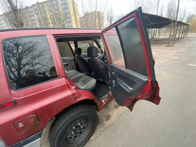 Красный Сузуки Витара, объемом двигателя 1.6 л и пробегом 98 тыс. км за 2200 $, фото 10 на Automoto.ua