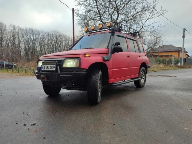 Красный Сузуки Витара, объемом двигателя 1.6 л и пробегом 290 тыс. км за 5800 $, фото 8 на Automoto.ua