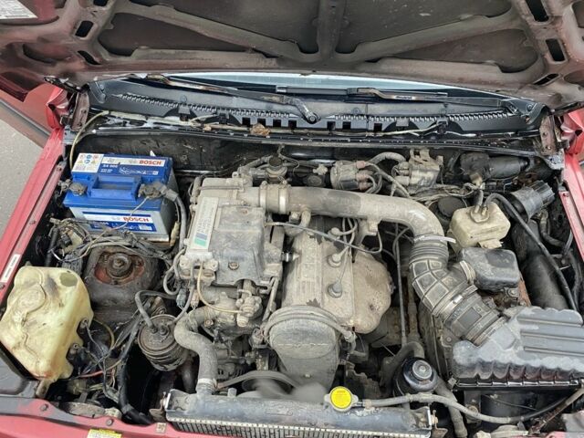 Красный Сузуки Витара, объемом двигателя 1.6 л и пробегом 98 тыс. км за 2200 $, фото 13 на Automoto.ua