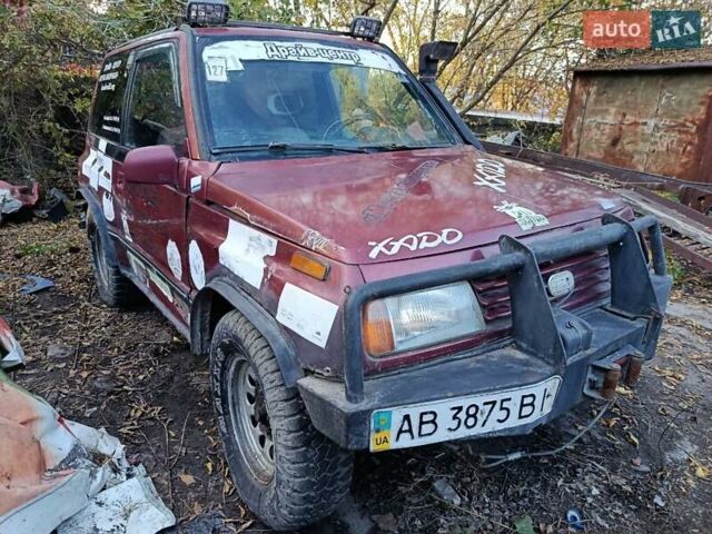 Червоний Сузукі Вітара, об'ємом двигуна 1.6 л та пробігом 180 тис. км за 4000 $, фото 2 на Automoto.ua