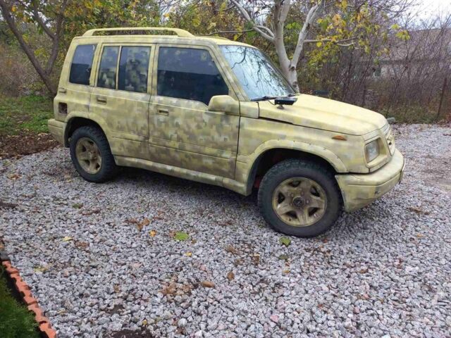Сузукі Вітара 1996 у Тараще на Automoto.ua Червоний Сузукі Вітара, об'ємом двигуна 1.8 л та пробігом 1 тис. км за 3200 $, фото 10 на Automoto.ua