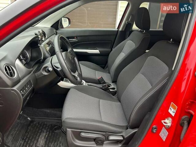 Красный Сузуки Витара, объемом двигателя 1.6 л и пробегом 60 тыс. км за 18500 $, фото 14 на Automoto.ua