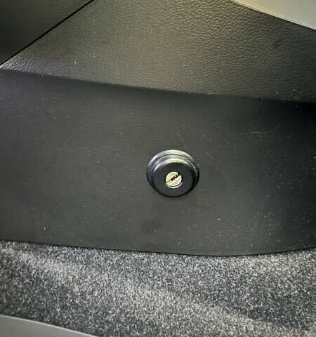 Красный Сузуки Витара, объемом двигателя 1.59 л и пробегом 124 тыс. км за 17980 $, фото 20 на Automoto.ua