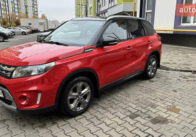 Красный Сузуки Витара, объемом двигателя 1.59 л и пробегом 124 тыс. км за 17980 $, фото 2 на Automoto.ua