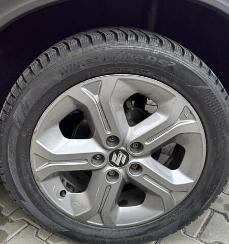 Красный Сузуки Витара, объемом двигателя 1.59 л и пробегом 124 тыс. км за 17980 $, фото 21 на Automoto.ua