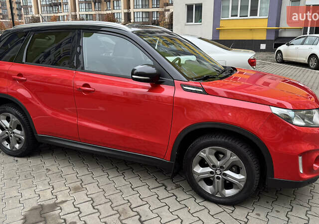 Красный Сузуки Витара, объемом двигателя 1.59 л и пробегом 124 тыс. км за 17980 $, фото 8 на Automoto.ua