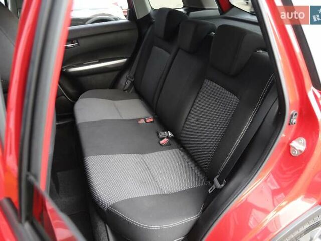 Червоний Сузукі Вітара, об'ємом двигуна 1.6 л та пробігом 124 тис. км за 17900 $, фото 9 на Automoto.ua