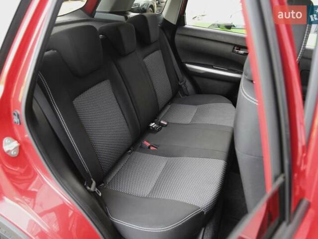 Червоний Сузукі Вітара, об'ємом двигуна 1.6 л та пробігом 124 тис. км за 17900 $, фото 10 на Automoto.ua