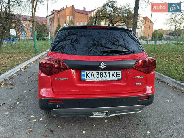 Красный Сузуки Витара, объемом двигателя 1.37 л и пробегом 48 тыс. км за 16500 $, фото 3 на Automoto.ua