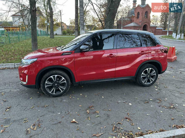 Червоний Сузукі Вітара, об'ємом двигуна 1.37 л та пробігом 48 тис. км за 15999 $, фото 2 на Automoto.ua