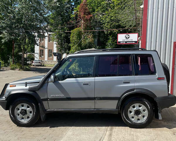 Сузуки Витара, объемом двигателя 1.6 л и пробегом 365 тыс. км за 4000 $, фото 2 на Automoto.ua