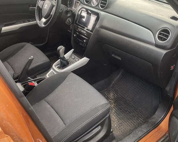 Сузуки Витара, объемом двигателя 0 л и пробегом 106 тыс. км за 4300 $, фото 7 на Automoto.ua