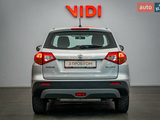 Сузуки Витара, объемом двигателя 1.6 л и пробегом 75 тыс. км за 13819 $, фото 5 на Automoto.ua