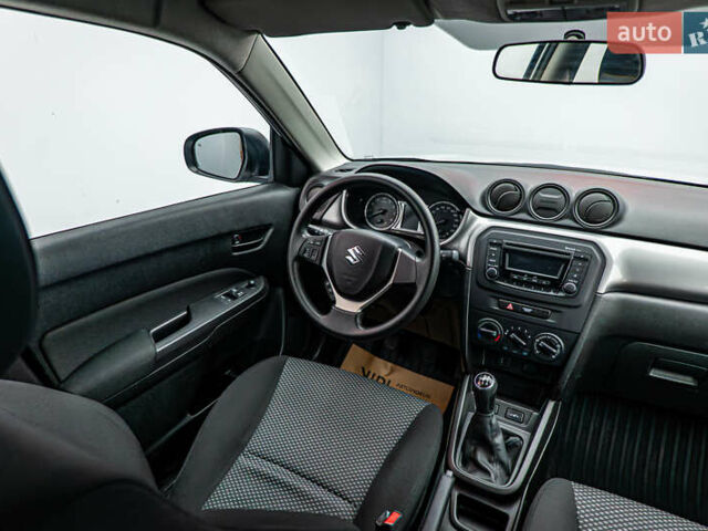 Сузуки Витара, объемом двигателя 1.6 л и пробегом 75 тыс. км за 13819 $, фото 10 на Automoto.ua