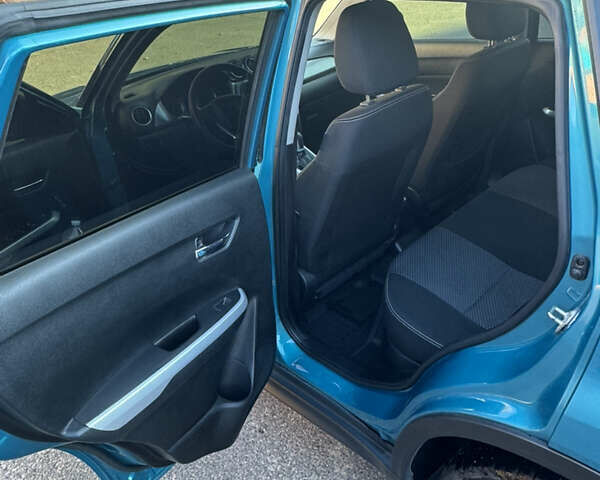 Сузуки Витара, объемом двигателя 1.59 л и пробегом 110 тыс. км за 15900 $, фото 11 на Automoto.ua