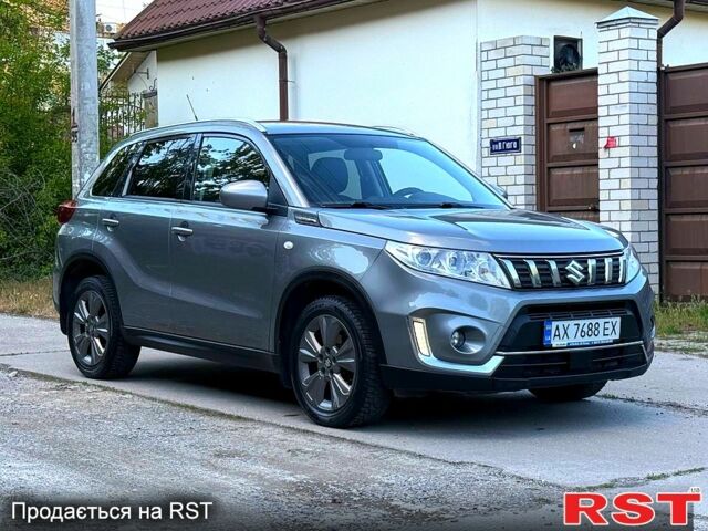 Сузукі Вітара, об'ємом двигуна 1 л та пробігом 168 тис. км за 12000 $, фото 4 на Automoto.ua