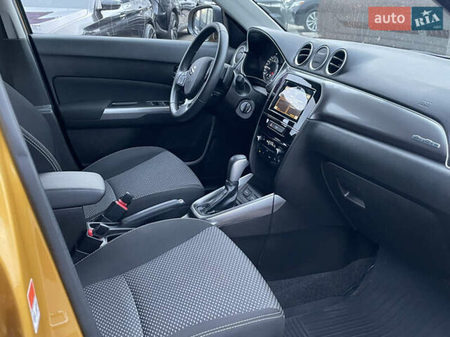 Сузукі Вітара, об'ємом двигуна 1 л та пробігом 51 тис. км за 18000 $, фото 16 на Automoto.ua