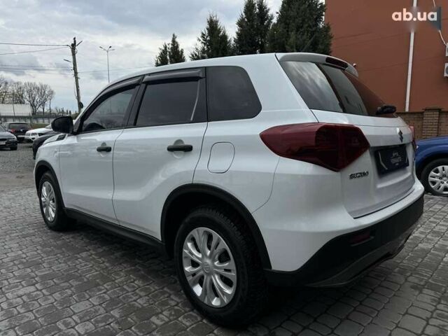 Сузуки Витара, объемом двигателя 1.6 л и пробегом 61 тыс. км за 17500 $, фото 12 на Automoto.ua