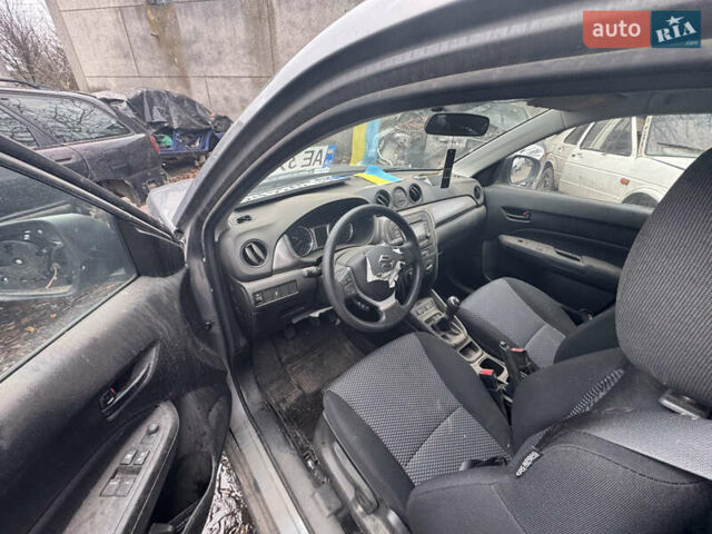 Сузуки Витара, объемом двигателя 0 л и пробегом 10 тыс. км за 5999 $, фото 3 на Automoto.ua