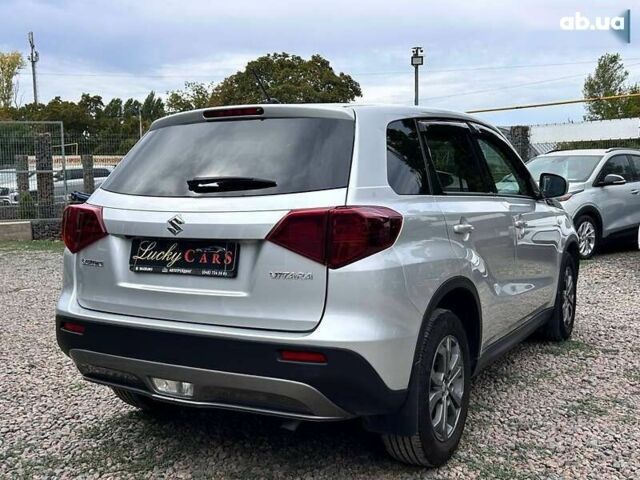 Сузуки Витара, объемом двигателя 1.6 л и пробегом 42 тыс. км за 22500 $, фото 4 на Automoto.ua