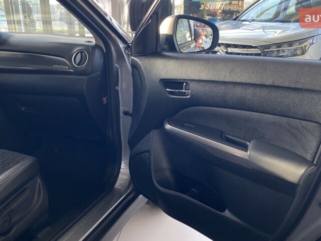 купить новое авто Сузуки Витара 2024 года от официального дилера Автоцентр AUTO.RIA Сузуки фото