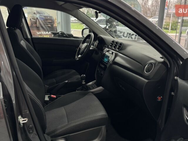 Сузуки Витара, объемом двигателя 1.37 л и пробегом 0 тыс. км за 21299 $, фото 34 на Automoto.ua